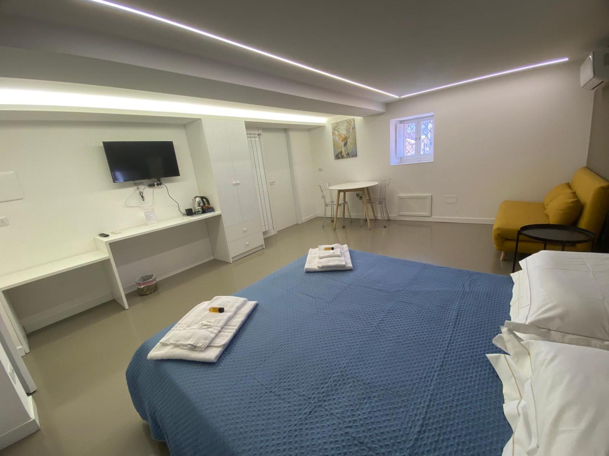 Couette-café Cutelli 3*